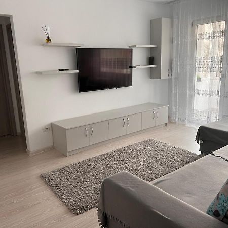 Apartament 2 Camere Aproape De Spitalul Obregia Si Bagdasar Nu Ofer Factura Bukarest Kültér fotó