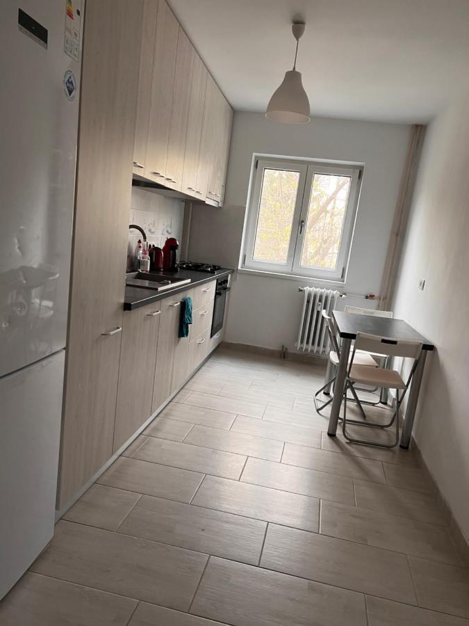 Apartament 2 Camere Aproape De Spitalul Obregia Si Bagdasar Nu Ofer Factura Bukarest Kültér fotó